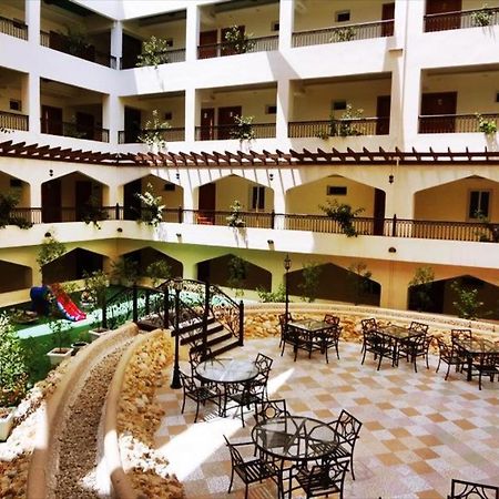 Johny International Hotel Masqat Buitenkant foto