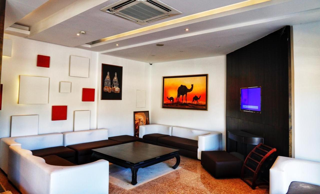 Johny International Hotel Masqat Buitenkant foto