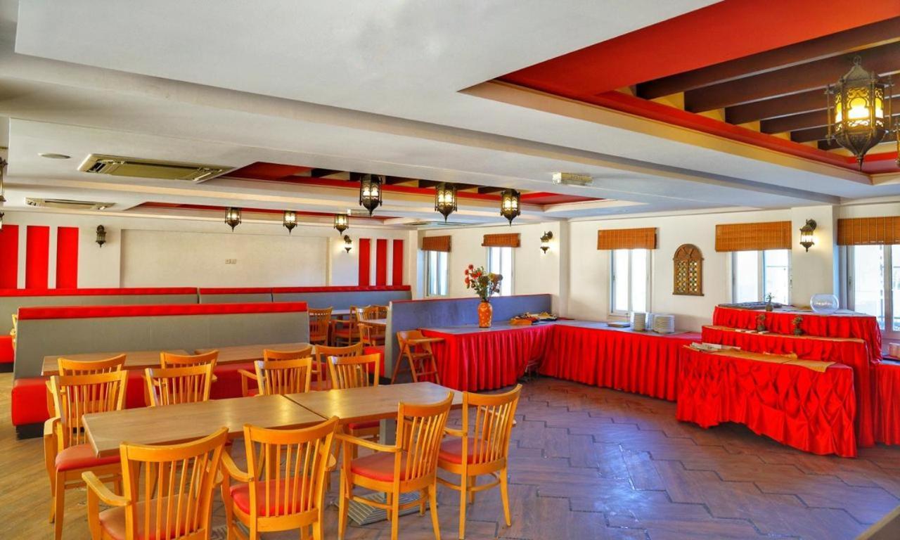 Johny International Hotel Masqat Buitenkant foto