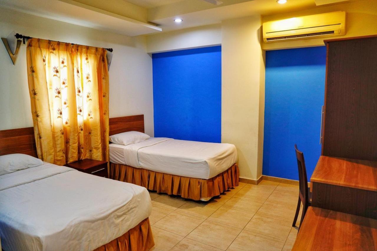 Johny International Hotel Masqat Buitenkant foto