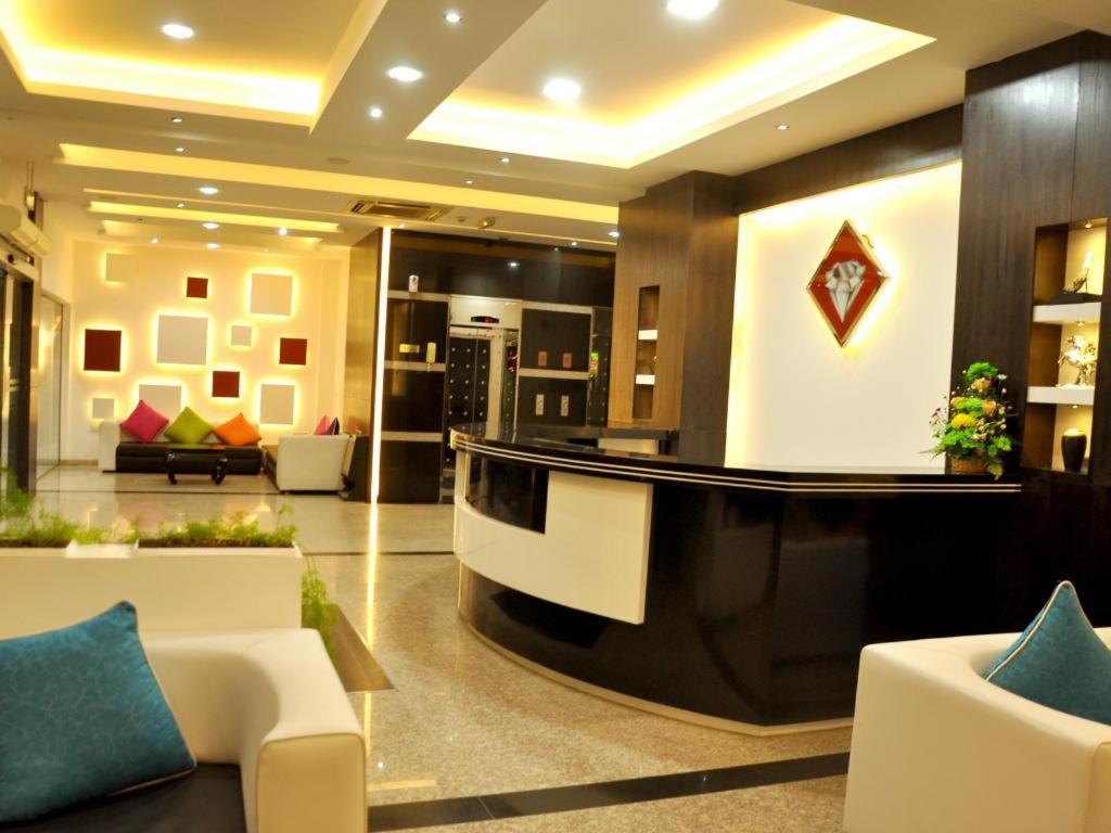 Johny International Hotel Masqat Buitenkant foto